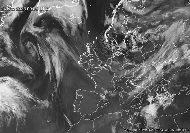 Immagine satellitare a scala europea di questa mattina.
